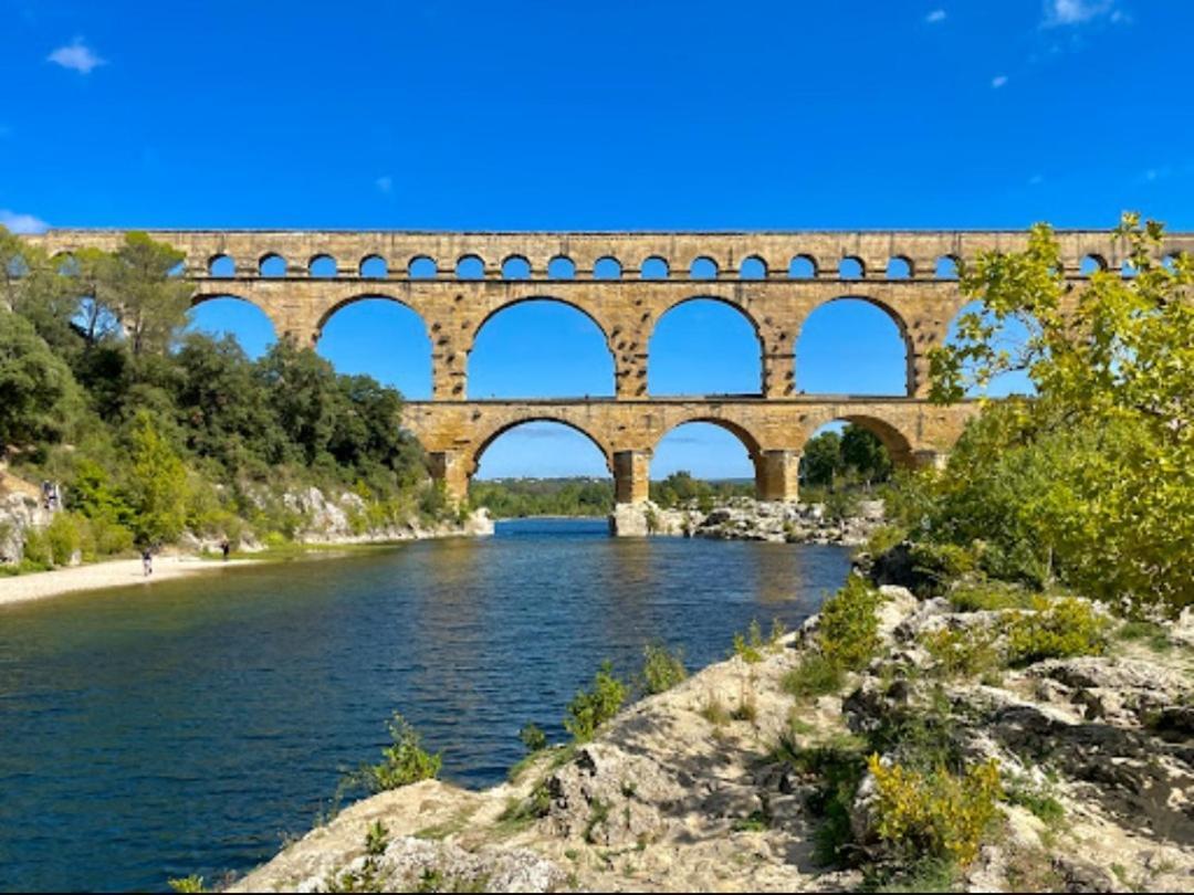 Maison De Village Familiale Pont Du Gard, Toit Terrasse, Barbecue, Fibre Vers-Pont-du-Gard Esterno foto